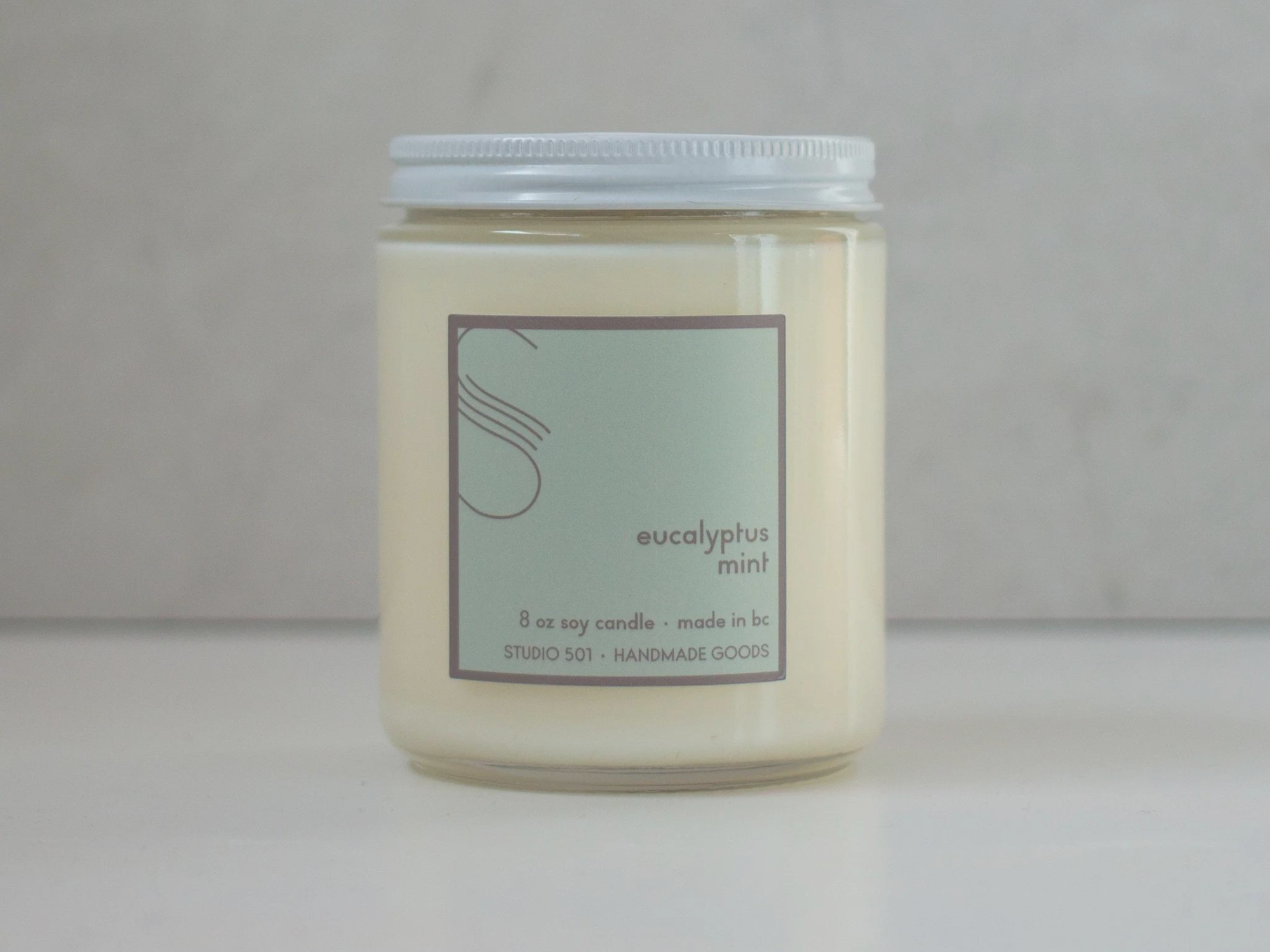 501 Eucalyptus Mint 8 oz Candle