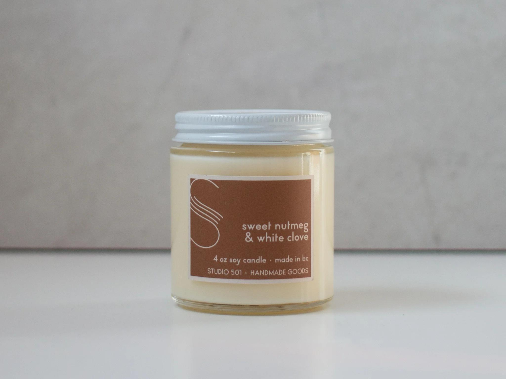 501 Sweet Nutmeg + White Clove 4 oz Candle