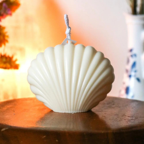 Sundaze Seashell Candle