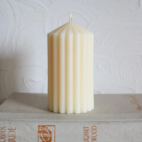 Sundaze Iris Pillar Candle