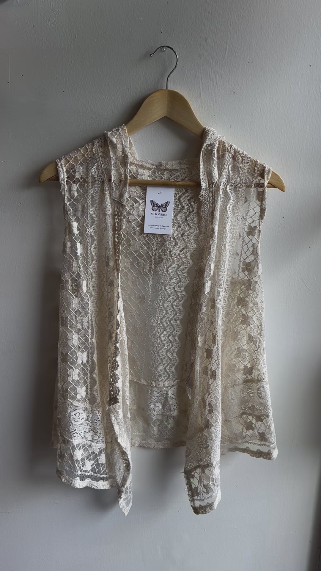 Lace Vest with Hood | Size Medium/Large